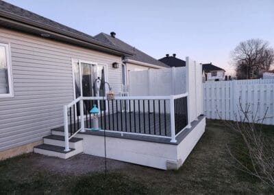 Exterior-Service-Deck-and-railing-POIRIER-RENOVATIONS-1