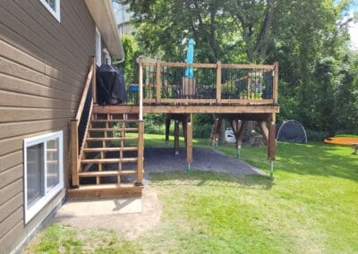 New-High-Deck-and-railing-built-POIRIER-RENOVATIONS
