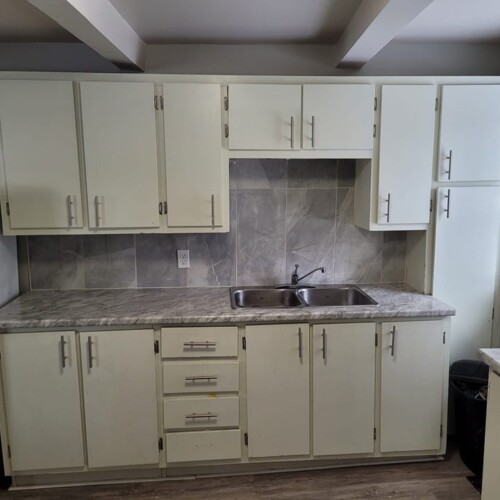 Interior Renovations - New-counter-top-and-back-splash-POIRIER-RENOVATIONS-1