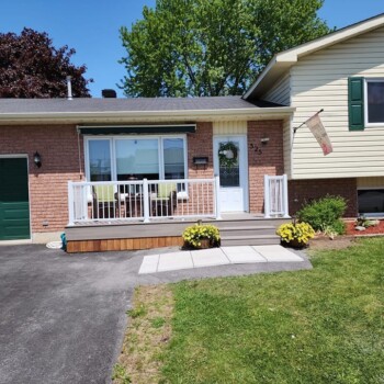 front-area-deck-and-railing-POIRIER-RENOVATIONS